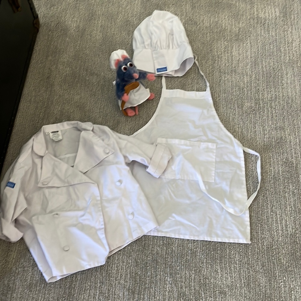 Ratatouille Halloween Costume-Chef Coat XS, Apron, Hat, etc.